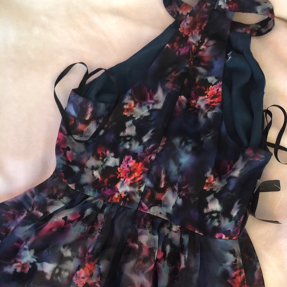 Bebe flowy top - Picture 3 of 3